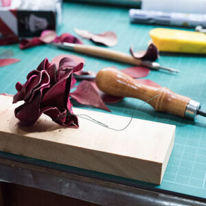 Wired Leather Rose, create, workshop,