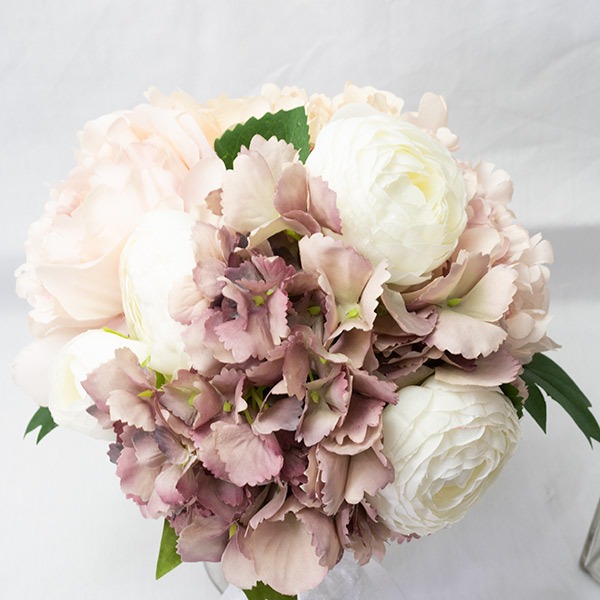 Silk flower arrangements in White, Blush & Pink available for hire