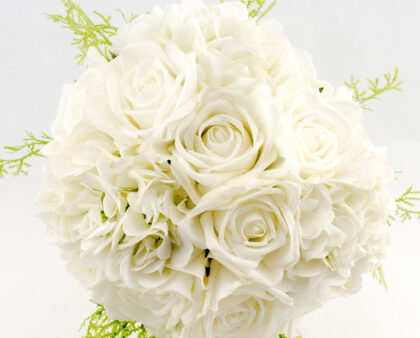 5 Things to Know about Artificial Wedding Flowers