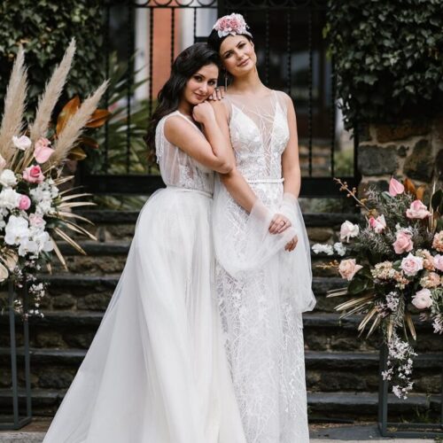 Same sex couple, lesbian wedding, headpiece